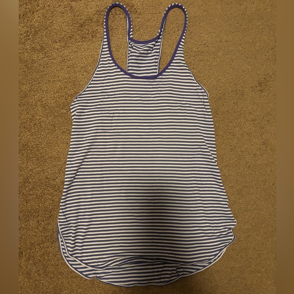 Lululemonon- Racerback Tank​​​​